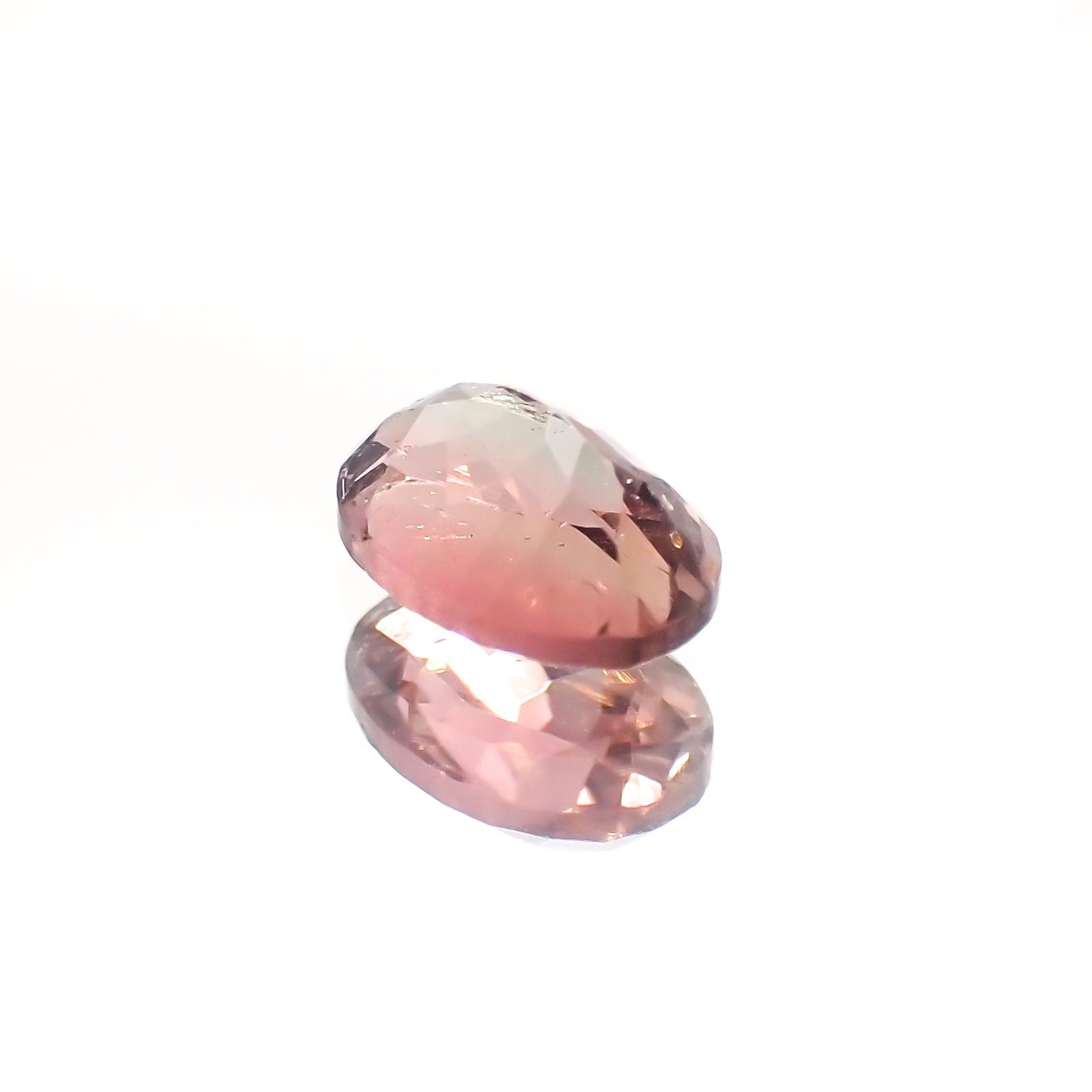 ピンクトルマリン（宝石名ピンク・トルマリン） ブラジル/アフリカ産 0.83ct 識別済 6.9×4.9mm前後