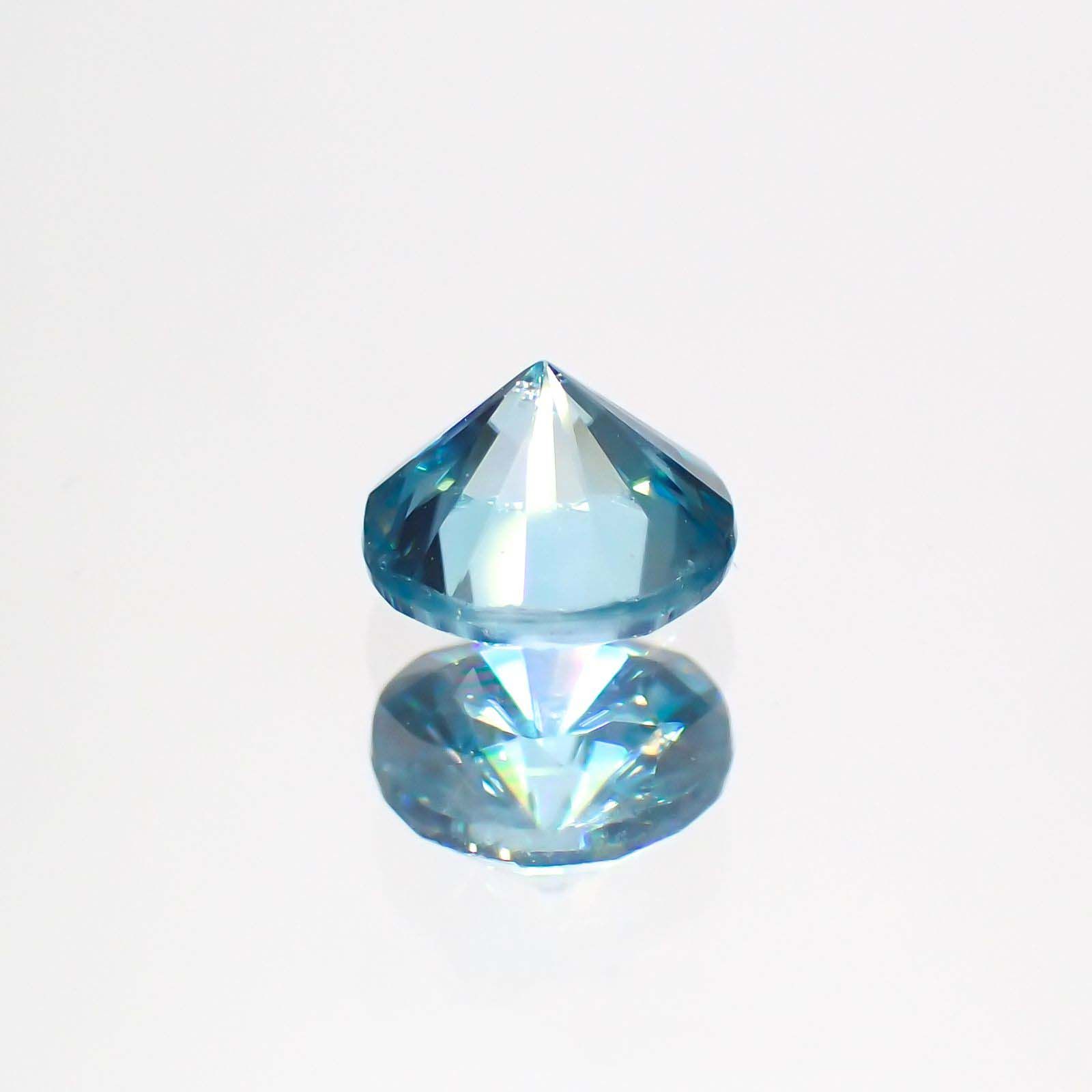 ブルージルコン（宝石名ジルコン）カンボジア産 0.75ct 識別済 5×4.9mm前後