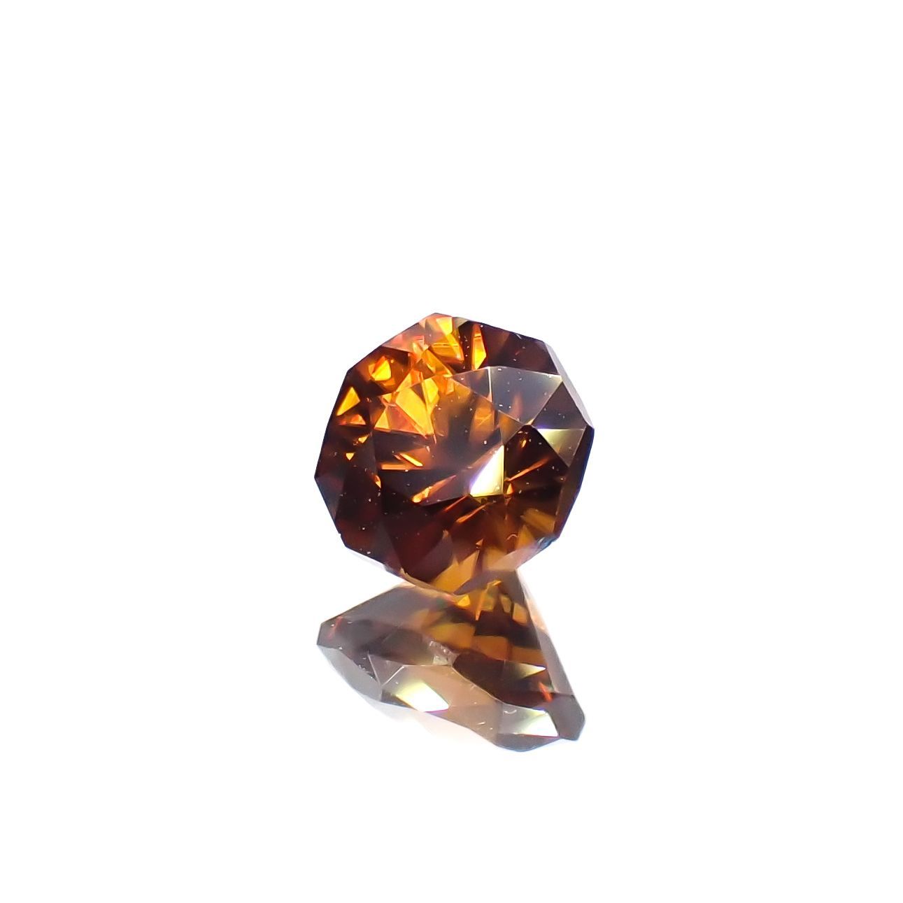 ◇オクタゴンカット◇オレンジジルコン（宝石名ジルコン）スリランカ/カンボジア産 0.87ct 識別済 5×4.9mm前後