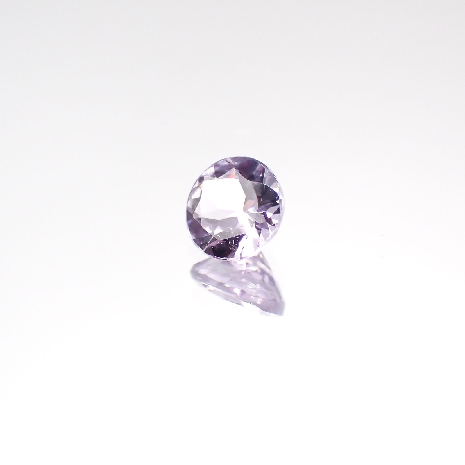 ラベンダーゾイサイト（宝石名ゾイサイト）タンザニア産 0.25ct 識別済 4×4mm前後