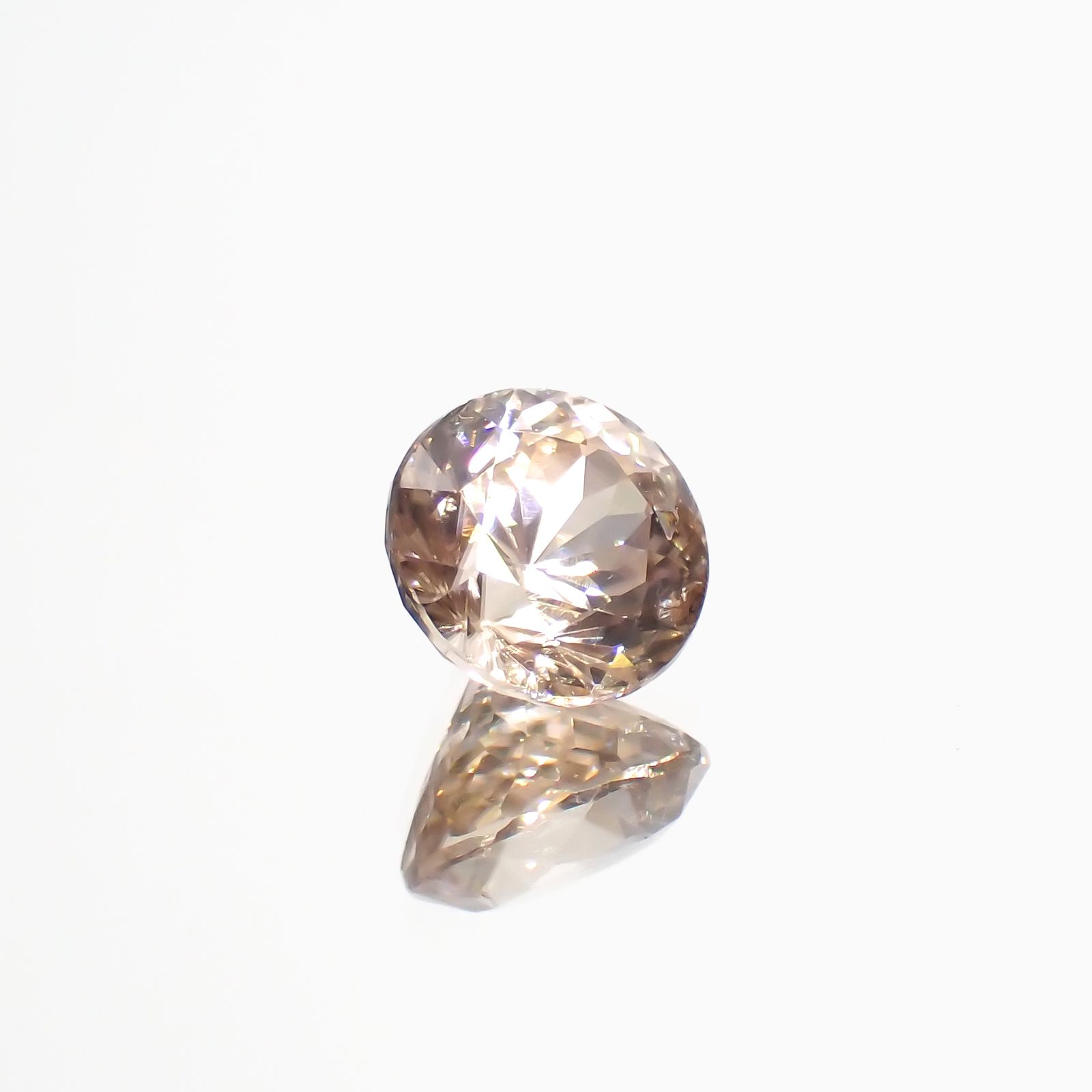 オレンジジルコン（宝石名ジルコン）スリランカ/カンボジア産 1.35ct 識別済 6.1×6.1mm前後