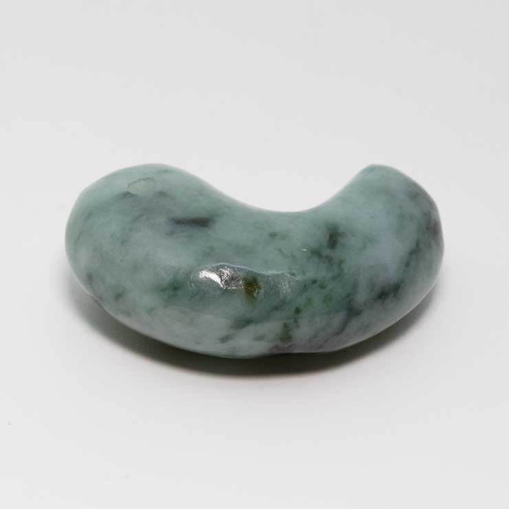 【一点もの】勾玉 糸魚川翡翠31mm【鑑別書付き】