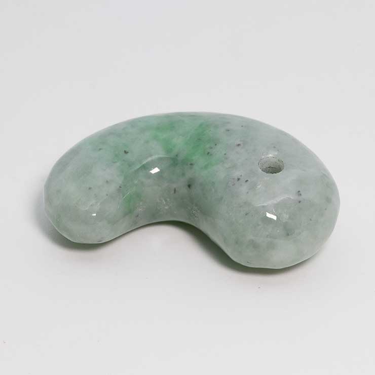【一点もの】勾玉 糸魚川翡翠32mm【鑑別書付き】