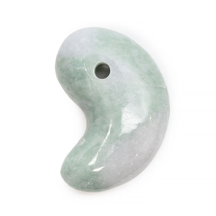【一点もの】勾玉 糸魚川翡翠 30mm
