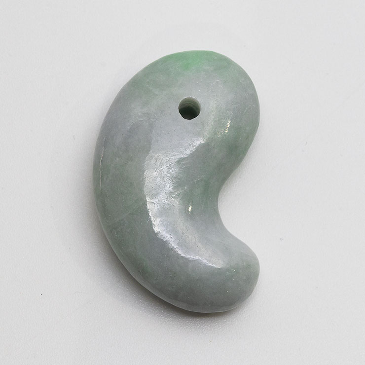 【一点もの】勾玉 糸魚川翡翠 30mm