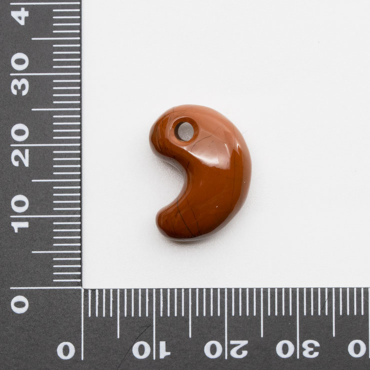 【一点もの】勾玉 佐渡赤玉石 18mm【鑑別書付き】