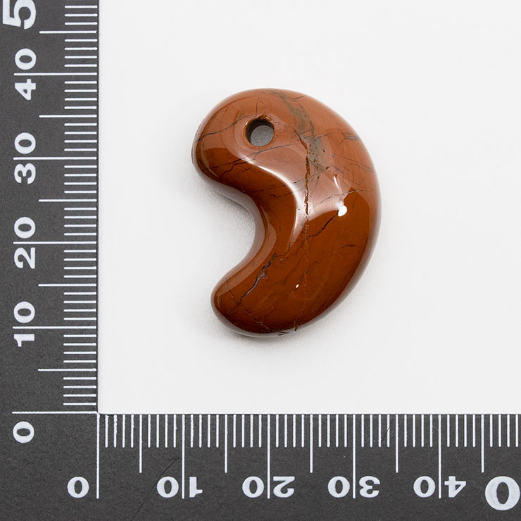 【一点もの】勾玉 佐渡赤玉石 29mm【鑑別書付き】