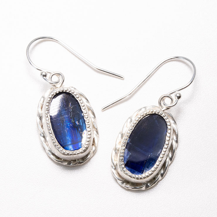 【一点もの】ネパール産カイヤナイト ピアス