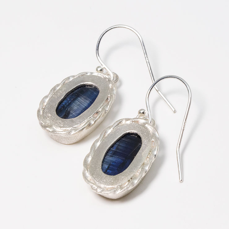 【一点もの】ネパール産カイヤナイト ピアス