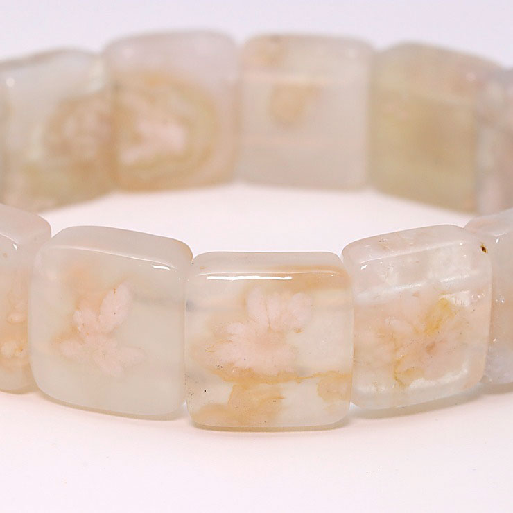 【一点もの】桜瑪瑙バングル