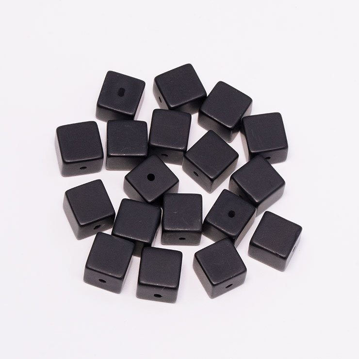 【粒売り/バラ売り】ブラックオニキス フロスト(キューブカット)8mm