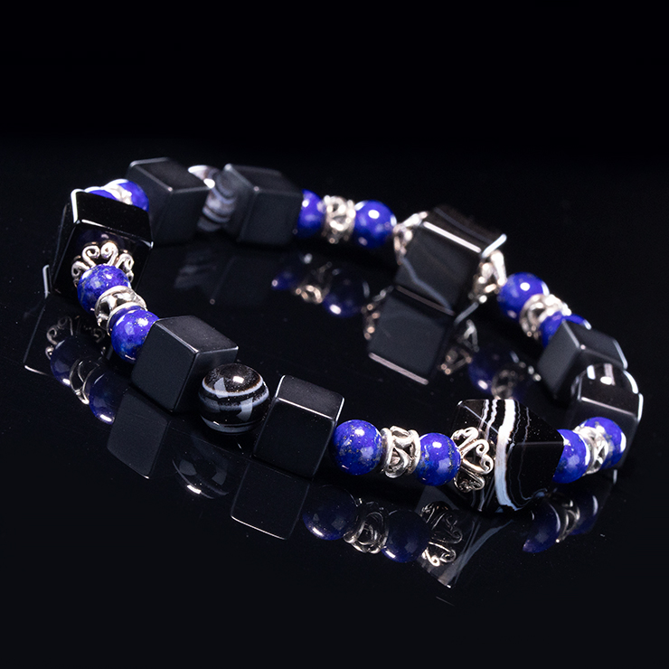【X.G】ラピスラズリ・キューブカットオニキス デザインブレスレット